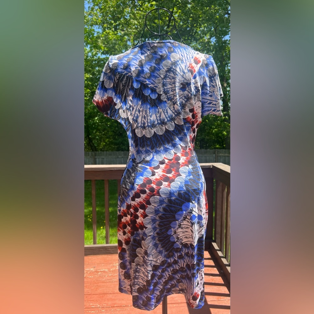Presley Skye Blue and White Feather Ruched Summer Dress X Small - Picture 14 of 15